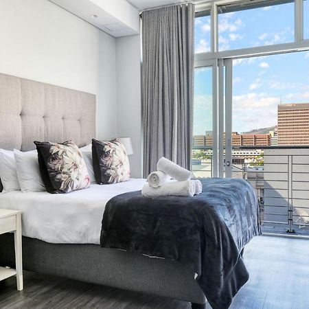 Backup-Power Mountain View Trendy Apartment Fokváros Kültér fotó