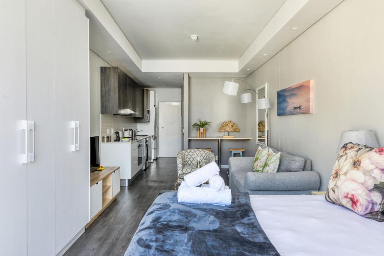 Backup-Power Mountain View Trendy Apartment Fokváros Kültér fotó
