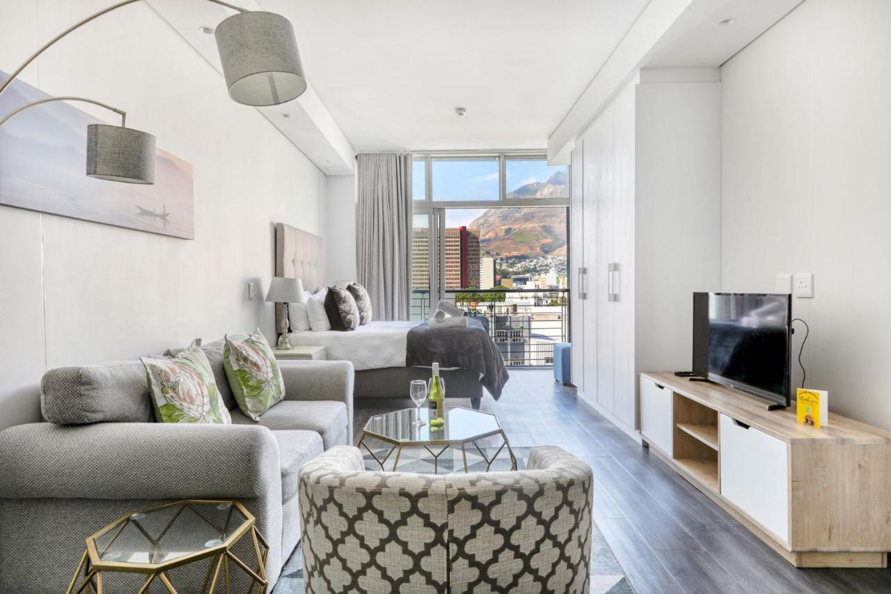 Backup-Power Mountain View Trendy Apartment Fokváros Kültér fotó